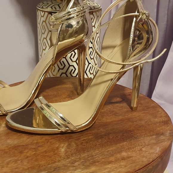 Aldo stilettos 9 NWOB - Picture 3 of 6